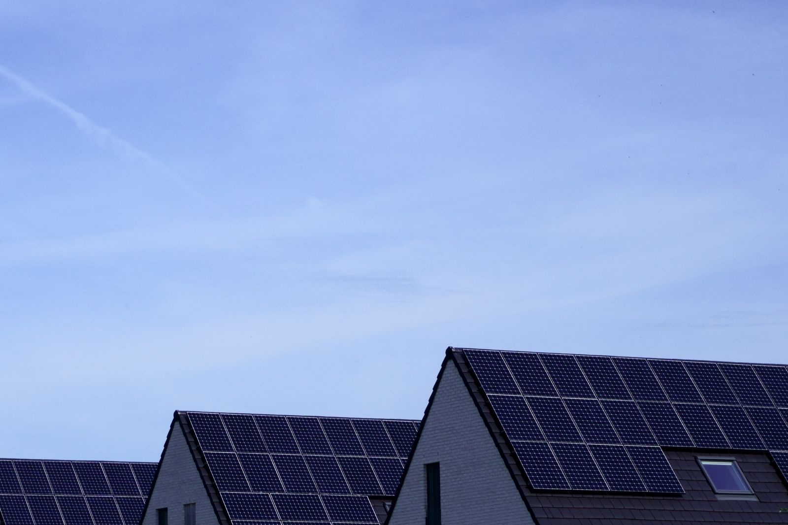 Home rooftop solar installation by Solevo